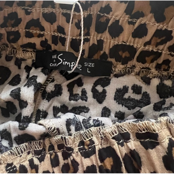 SHEIN Jogger Style Leopard Flowy Pants - Picture 2 of 3